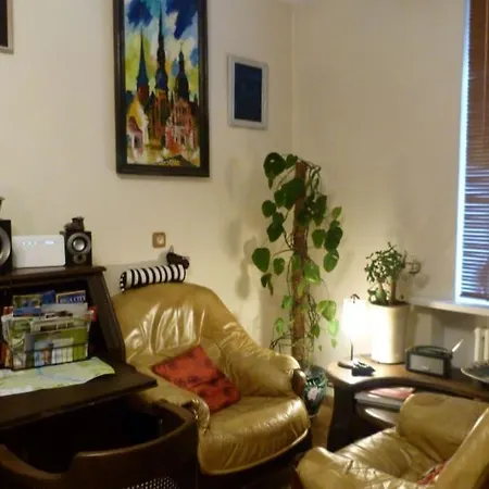 Vintage-style In The Historic Center Апартаменты *