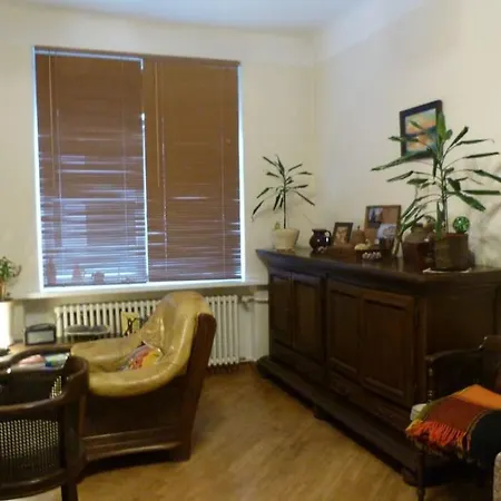 Vintage-style In The Historic Center Apartment Riga