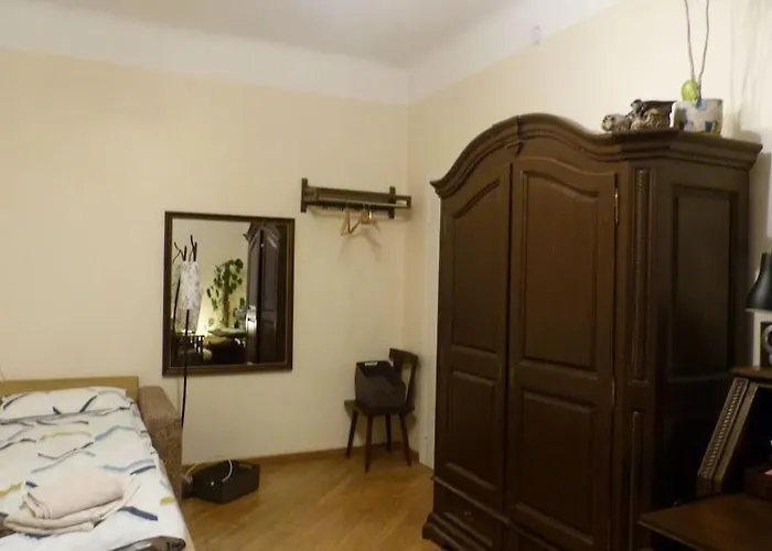 Vintage-style In The Historic Center